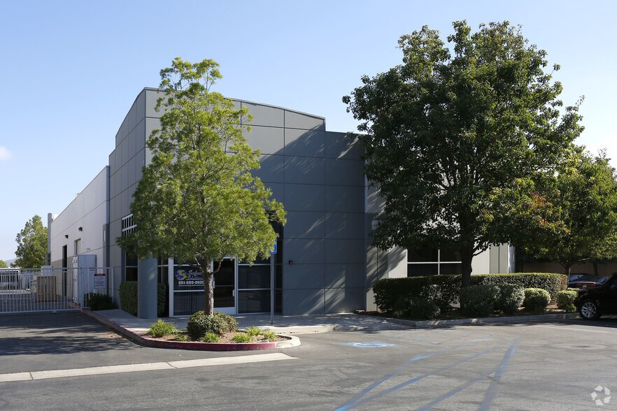 Primary Photo Of 27637 Commerce Center Dr, Temecula Warehouse For Lease