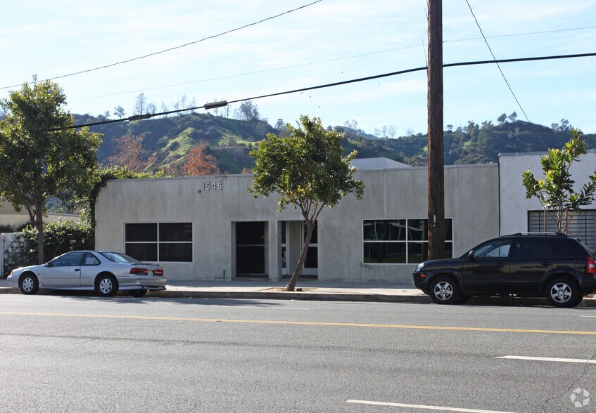 More Photos Of 1546 Victory Blvd, Glendale Office For Lease