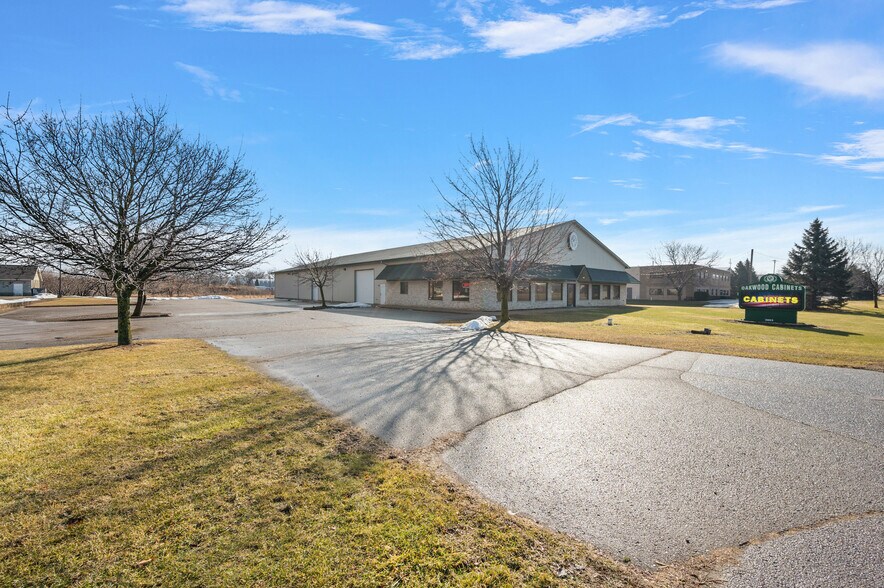 More Photos Of 3803 Van Dyke Rd, Almont Warehouse For Sale