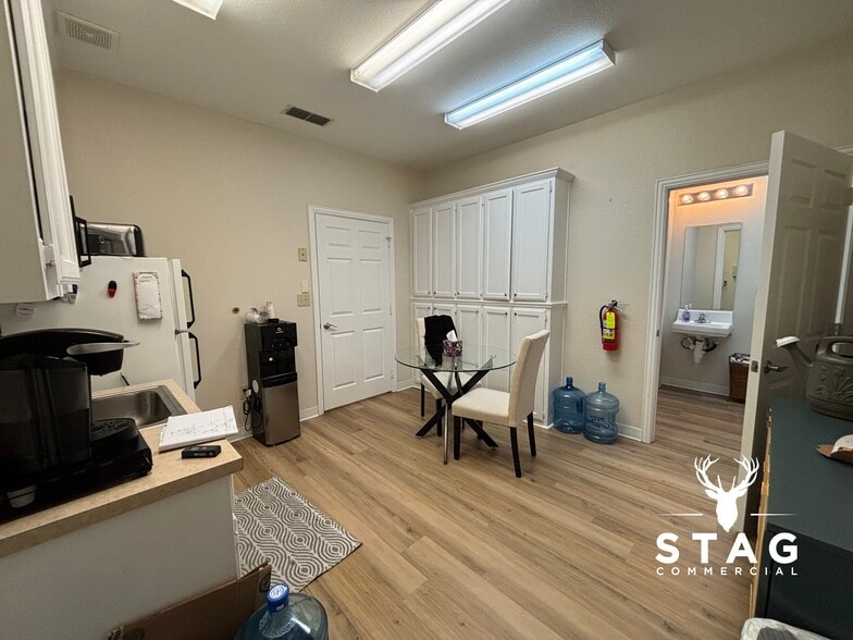 More Photos Of 2540 Lillian Miller Pky, Denton Office For Lease