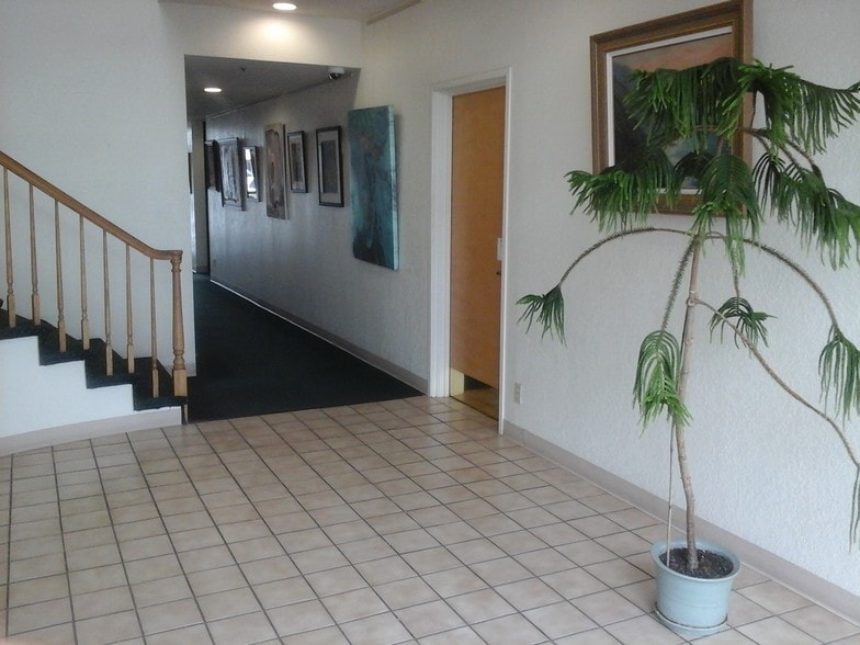 More Photos Of 3755 Washington Blvd, Fremont Office For Lease