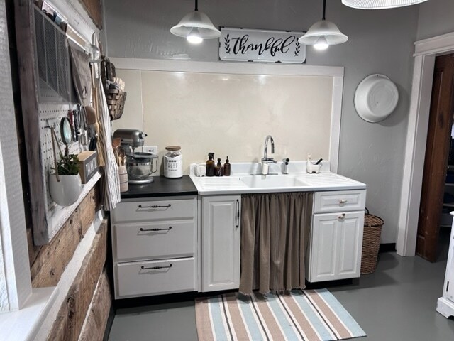 More Photos Of 7174 White Oak Valley Rd, Mc Donald Lodge Meeting Hall For Sale