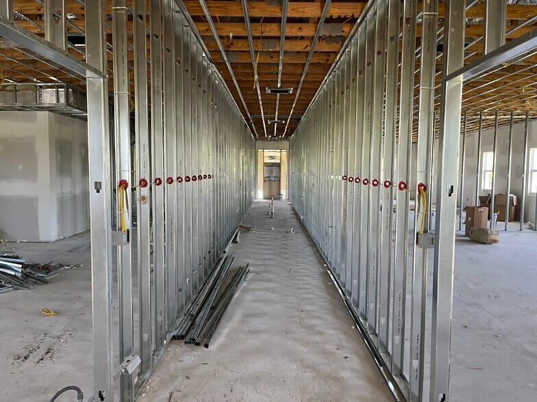 More Photos Of 8359 Stringfellow Rd, Saint James City Medical For Sale