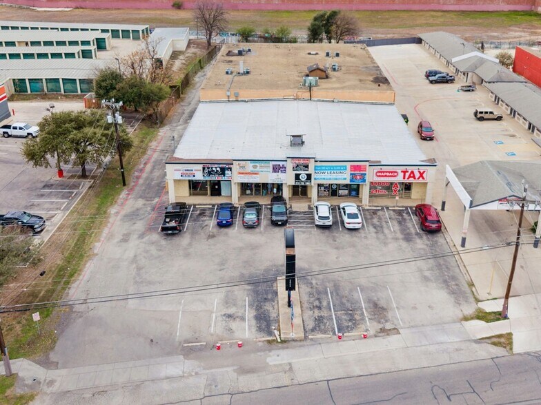 More Photos Of 3603 Fredericksburg Rd, San Antonio Storefront For Sale
