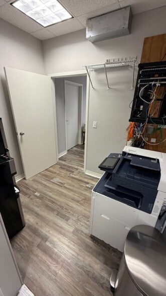 More Photos Of 19824 W Catawba Ave, Cornelius Medical For Lease