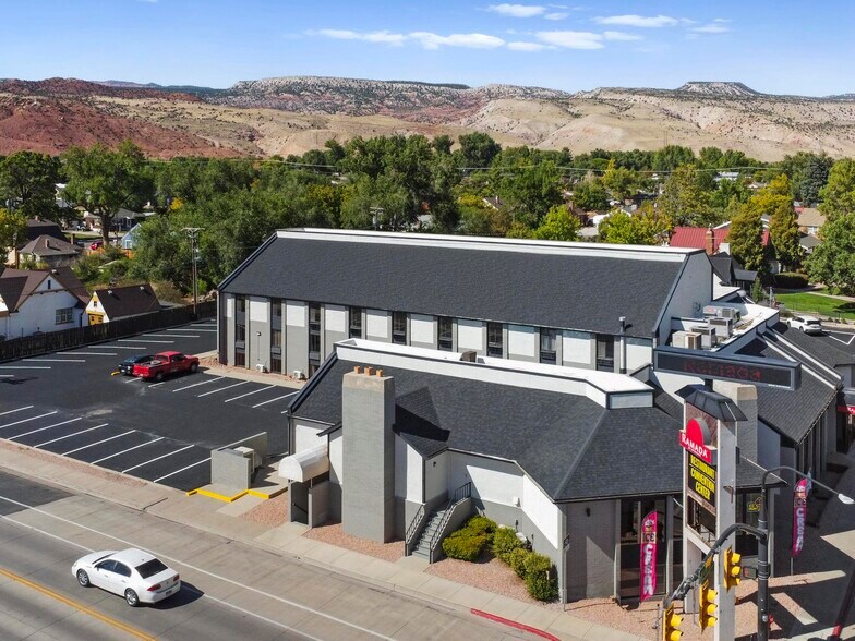 More Photos Of 333 N Main St, Richfield Hotel For Sale