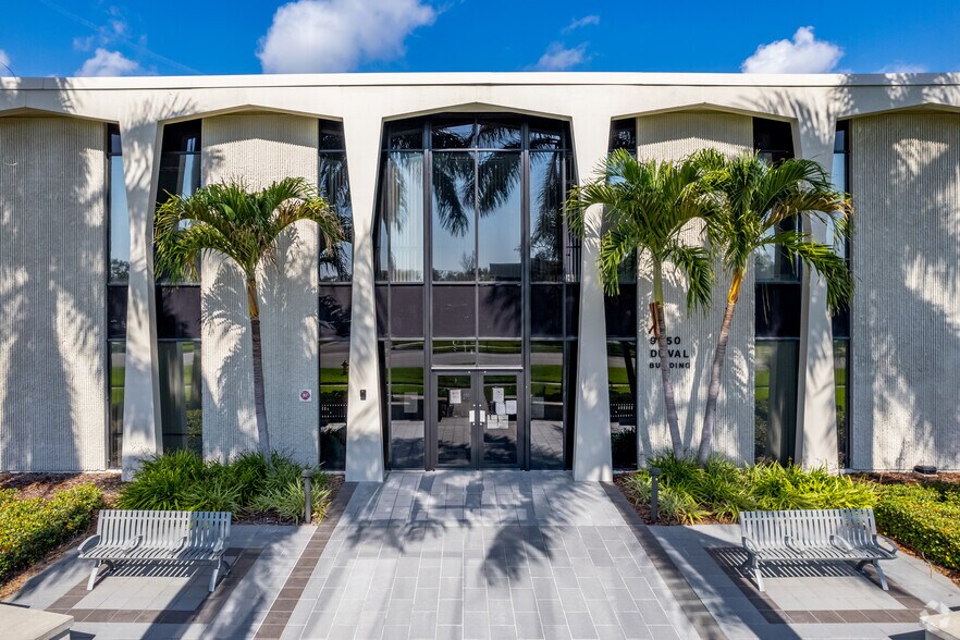 More Photos Of 9500 Koger Blvd N, Saint Petersburg Unknown For Lease