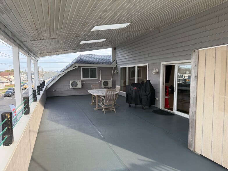 More Photos Of 2600 Park Blvd, Wildwood Storefront Retail Residential For Sale