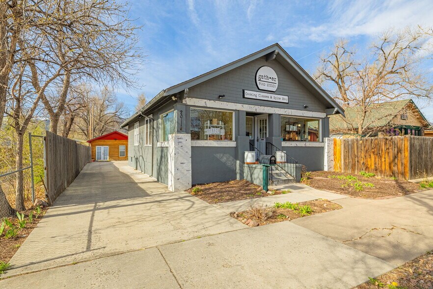 Primary Photo Of 2011 W Colorado Ave, Colorado Springs General Retail For Sale