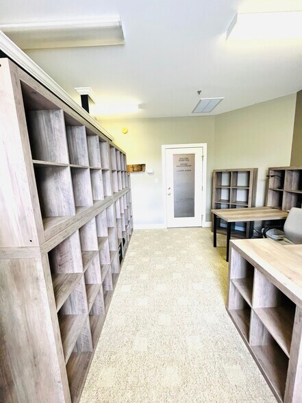 More Photos Of 29 Broad St, Berlin Office Residential For Sale