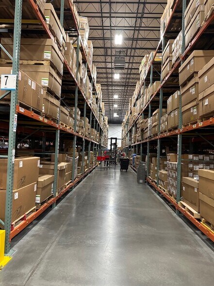 More Photos Of 3000 E Sawyer Rd, Springfield Manufacturing For Lease