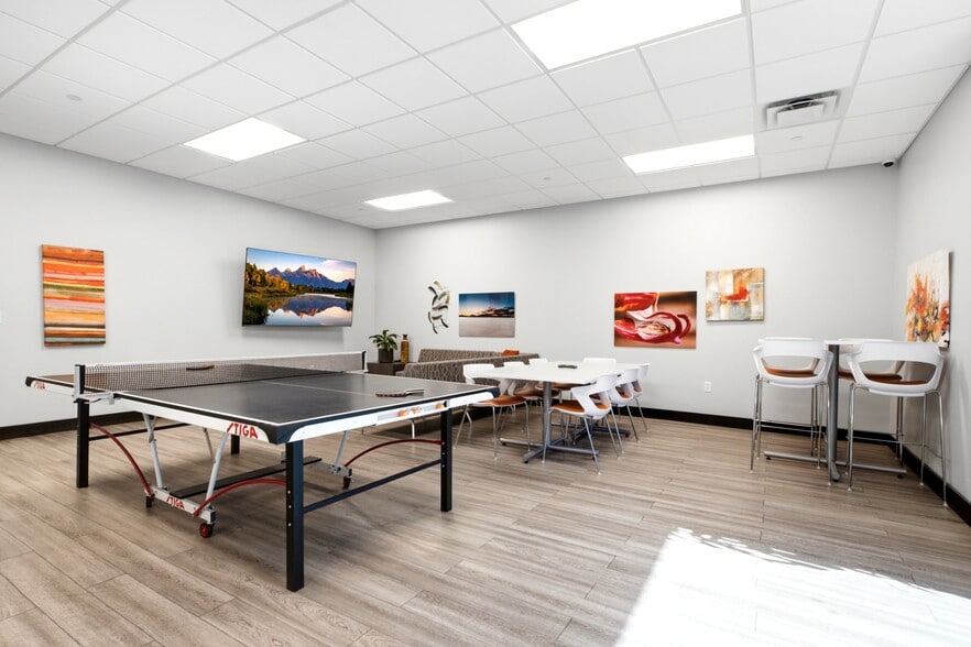 More Photos Of 11645 S 700 E, Draper Office For Lease