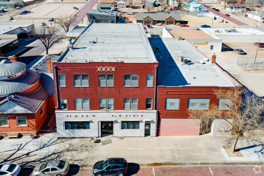More Photos Of 705-709 N 2nd Ave, Dodge City Loft Creative Space For Lease