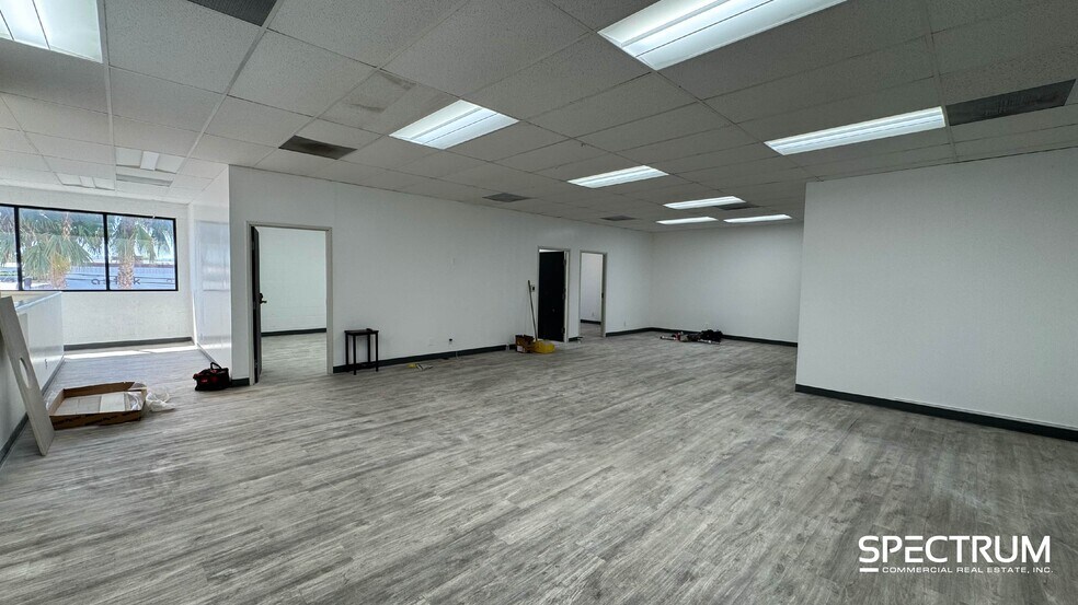 More Photos Of 15927-15929 Arminta St, Van Nuys Manufacturing For Lease