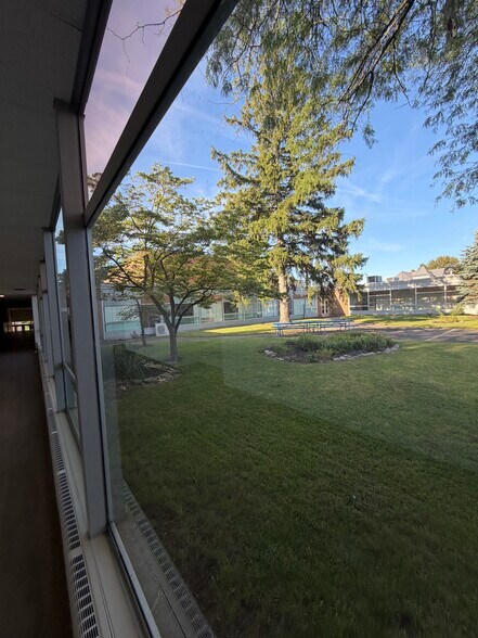 More Photos Of 255 N Miami St, Wabash Medical For Sale