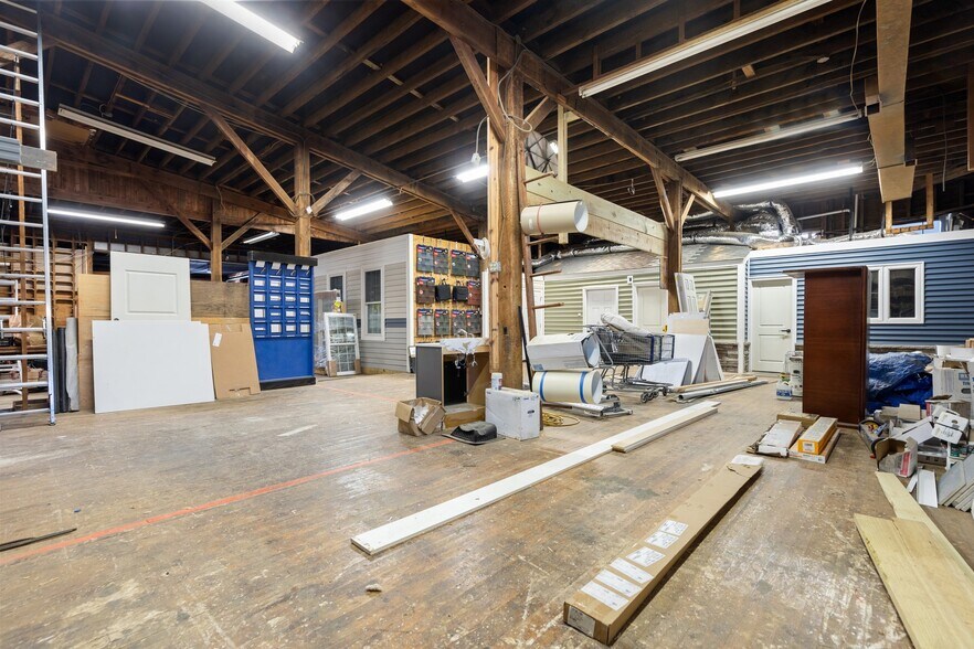 More Photos Of 101 E Marshall St, Remington Storefront Retail Office For Lease