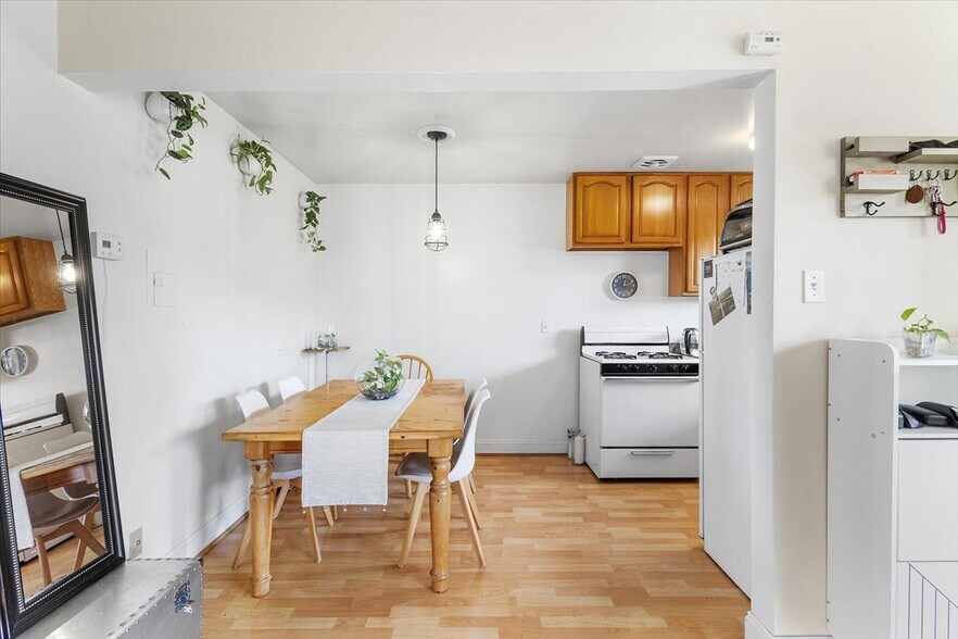 More Photos Of 31 Croxton Ave, Oakland Apartments For Sale