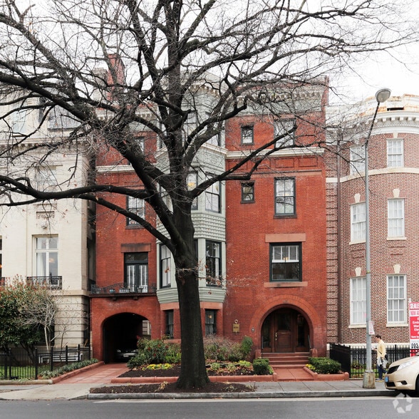More Photos Of 1604-1606 New Hampshire Ave NW, Washington Office For Lease