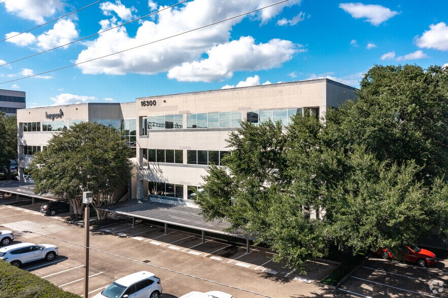 More Photos Of 16300 Katy Fwy, Houston Office For Lease