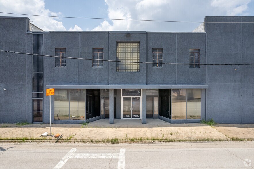 Primary Photo Of 102 S Shaver St, Pasadena Warehouse For Lease