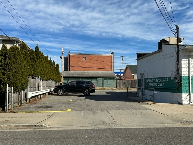 More Photos Of 510-512 Park Blvd, Massapequa Park Storefront For Sale