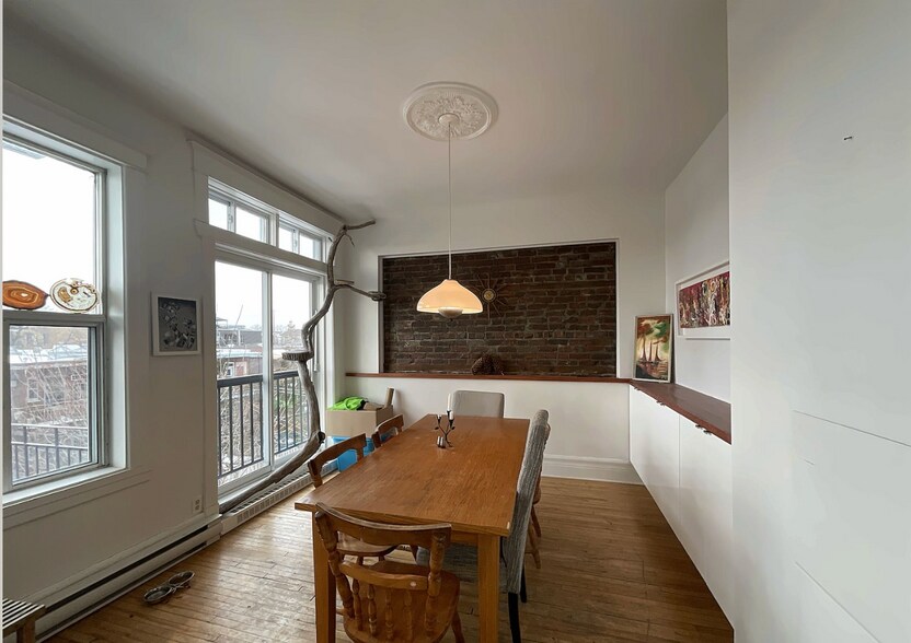 More Photos Of 1036 Av D'oxford, Montréal Apartments For Sale