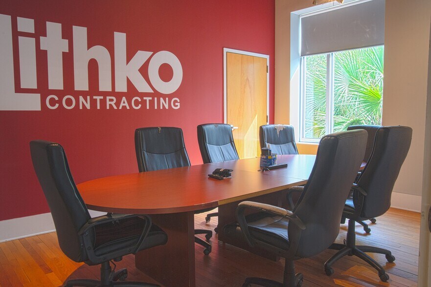 More Photos Of 3200 N Carolina Ave, North Charleston Office For Sale