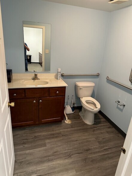 More Photos Of 2111 Northwinds Dr, Dyer Unknown For Sale