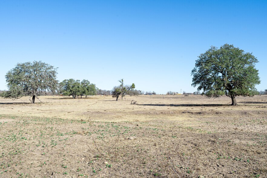 More Photos Of TBD Richards Dr, Del Valle Land For Sale