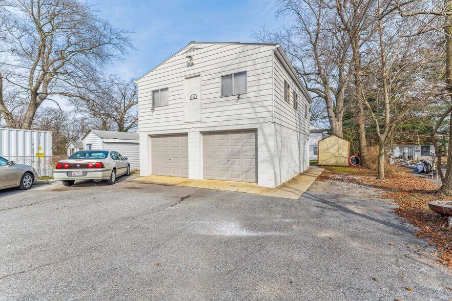 More Photos Of 460 Carvel Beach Rd, Baltimore Apartments For Sale