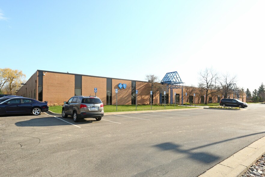 More Photos Of 2311 Green Rd, Ann Arbor Light Manufacturing For Lease