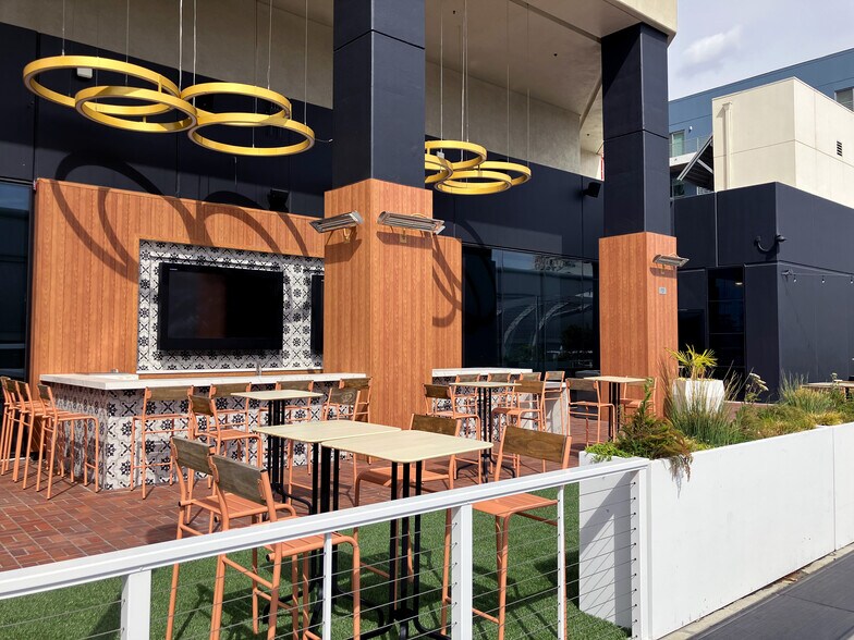 More Photos Of 180 E Ocean Blvd, Long Beach Office For Lease