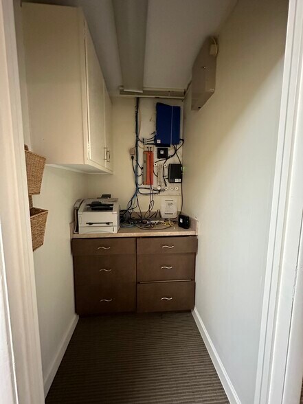 More Photos Of 837 First Colonial Rd, Virginia Beach Medical For Lease