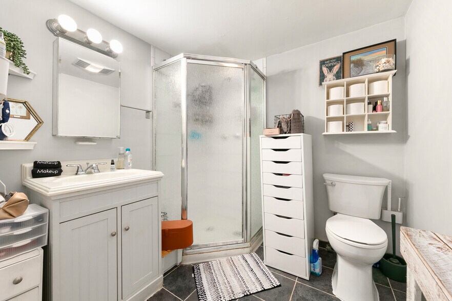 More Photos Of 135 Reade St, New York Multifamily For Sale