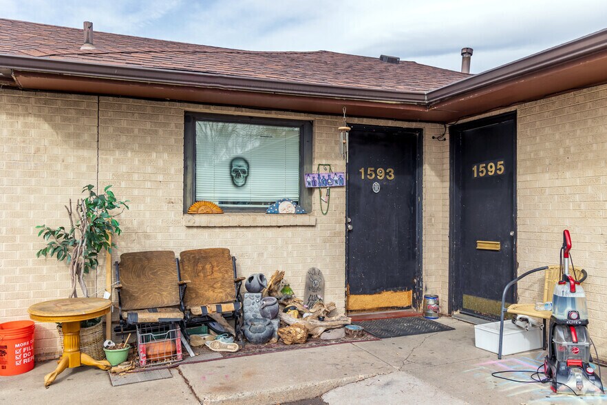 More Photos Of 1597 Reed St, Lakewood Multifamily For Sale