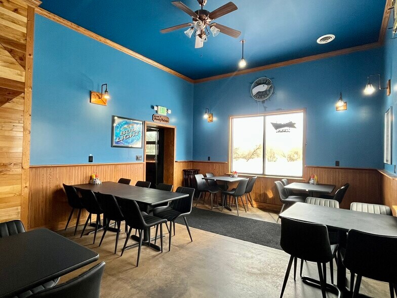 More Photos Of 202 S Broadway, Peru Storefront Retail Residential For Sale