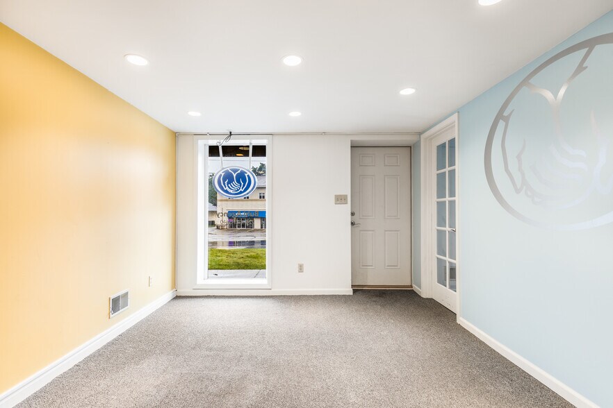 More Photos Of 4204 Ewalt Rd, Gibsonia Medical For Sale