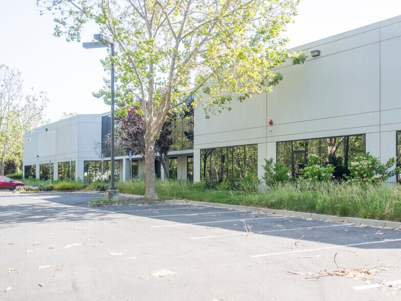 More Photos Of 5729 Fontanoso Way, San Jose Research And Development For Sale