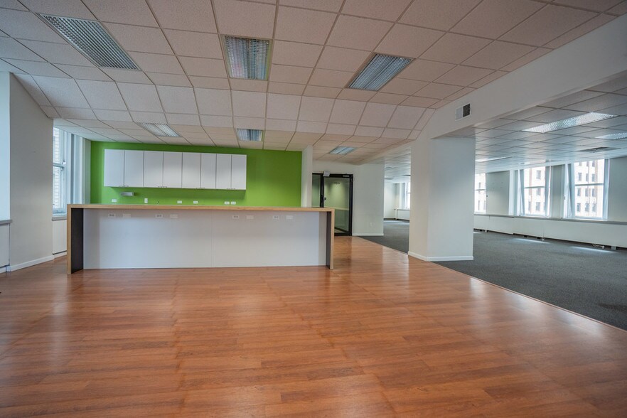 More Photos Of 615 Griswold St, Detroit Office For Lease