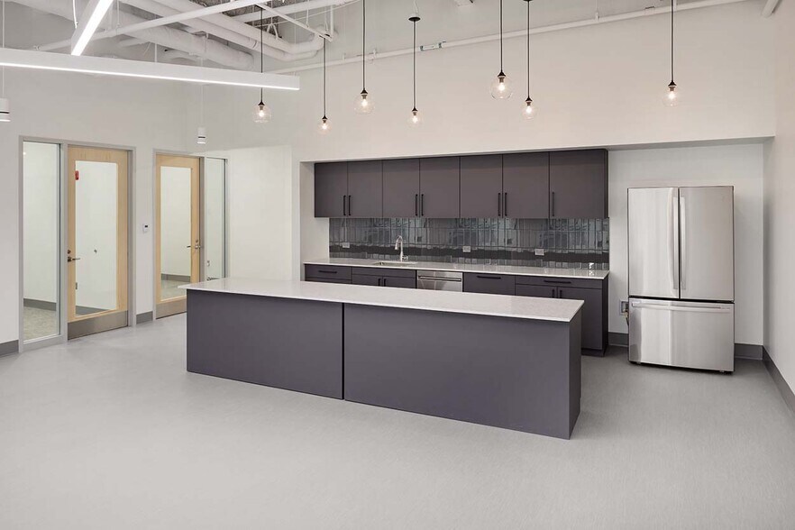 More Photos Of 200 Exchange St, Malden Office For Lease