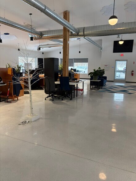 More Photos Of 5735 Bella Rosa Blvd, Independence Township Office For Lease