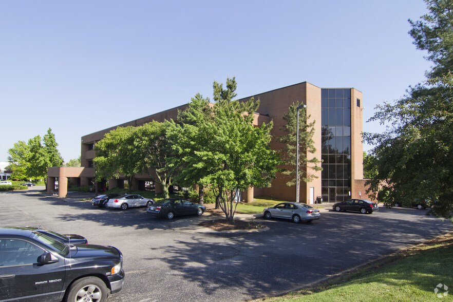 More Photos Of 5111 Maryland Way, Brentwood Medical For Lease