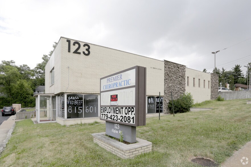 Primary Photo Of 123 N Alpine Rd, Rockford Freestanding For Sale