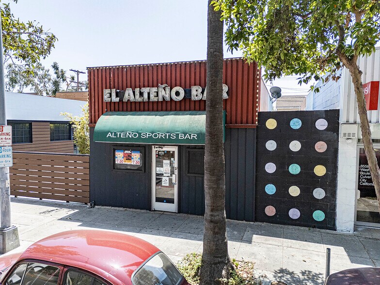 More Photos Of 8554 Washington Blvd, Culver City Bar For Sale