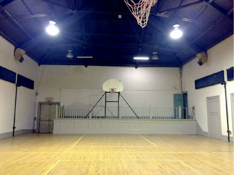 More Photos Of 55 W Philadelphia St, York Restaurant For Lease