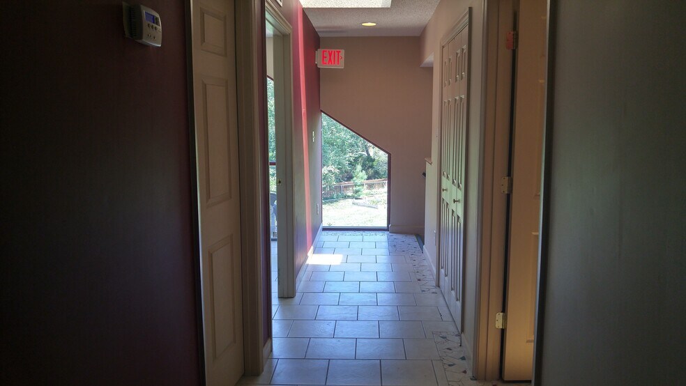 More Photos Of 1708 Pleasure House Rd, Virginia Beach Freestanding For Lease