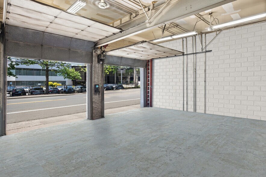 More Photos Of 101 Midland Ave, Port Chester Warehouse For Lease