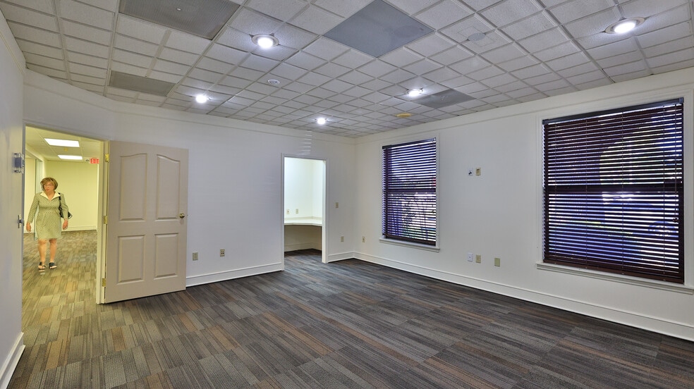 More Photos Of 4 Old Kings Rd N, Palm Coast Medical For Lease