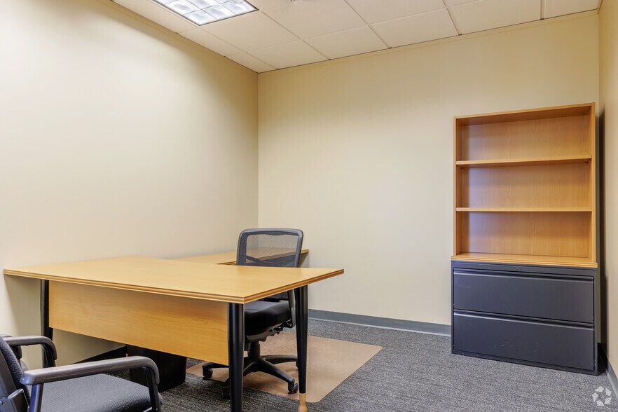 More Photos Of 600 17th St, Denver Coworking Space