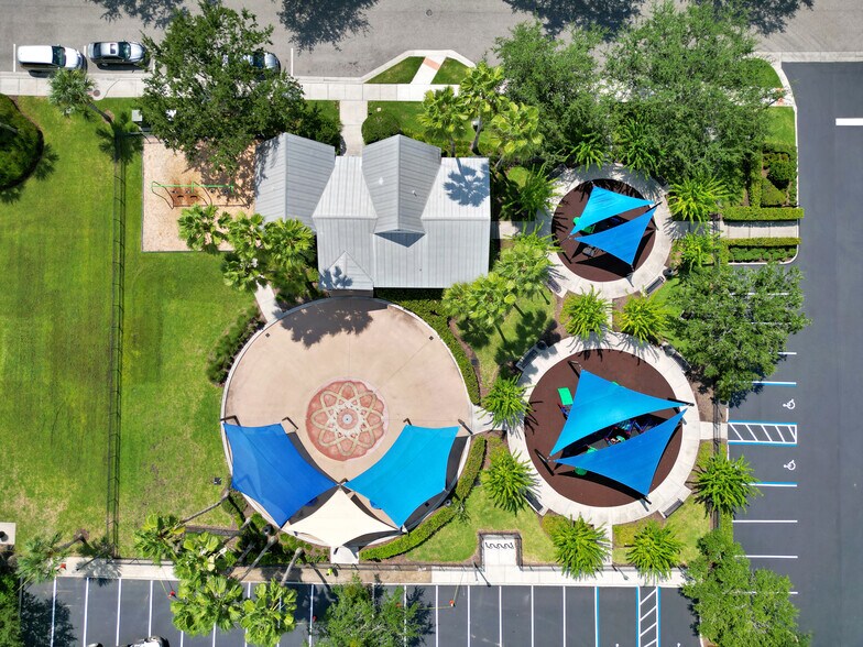 More Photos Of 3730 Avalon Park East Blvd, Orlando Office Residential For Sale